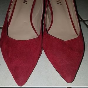 YDN red kitten heels
